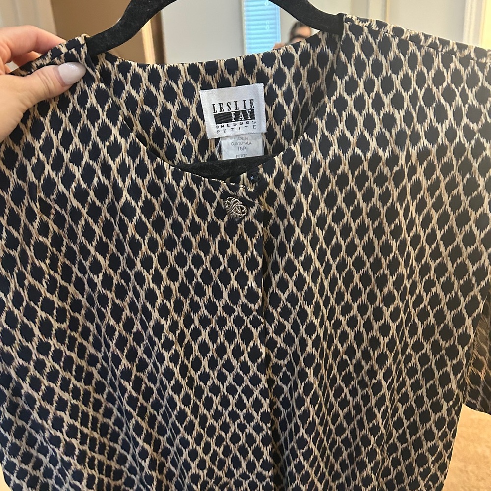 Vintage 90s Leslie Fay dress with belt and button details